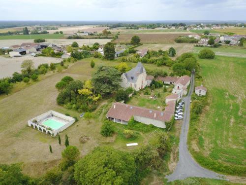 Gite Du Manoir Des Roches Saires エクステリア 写真